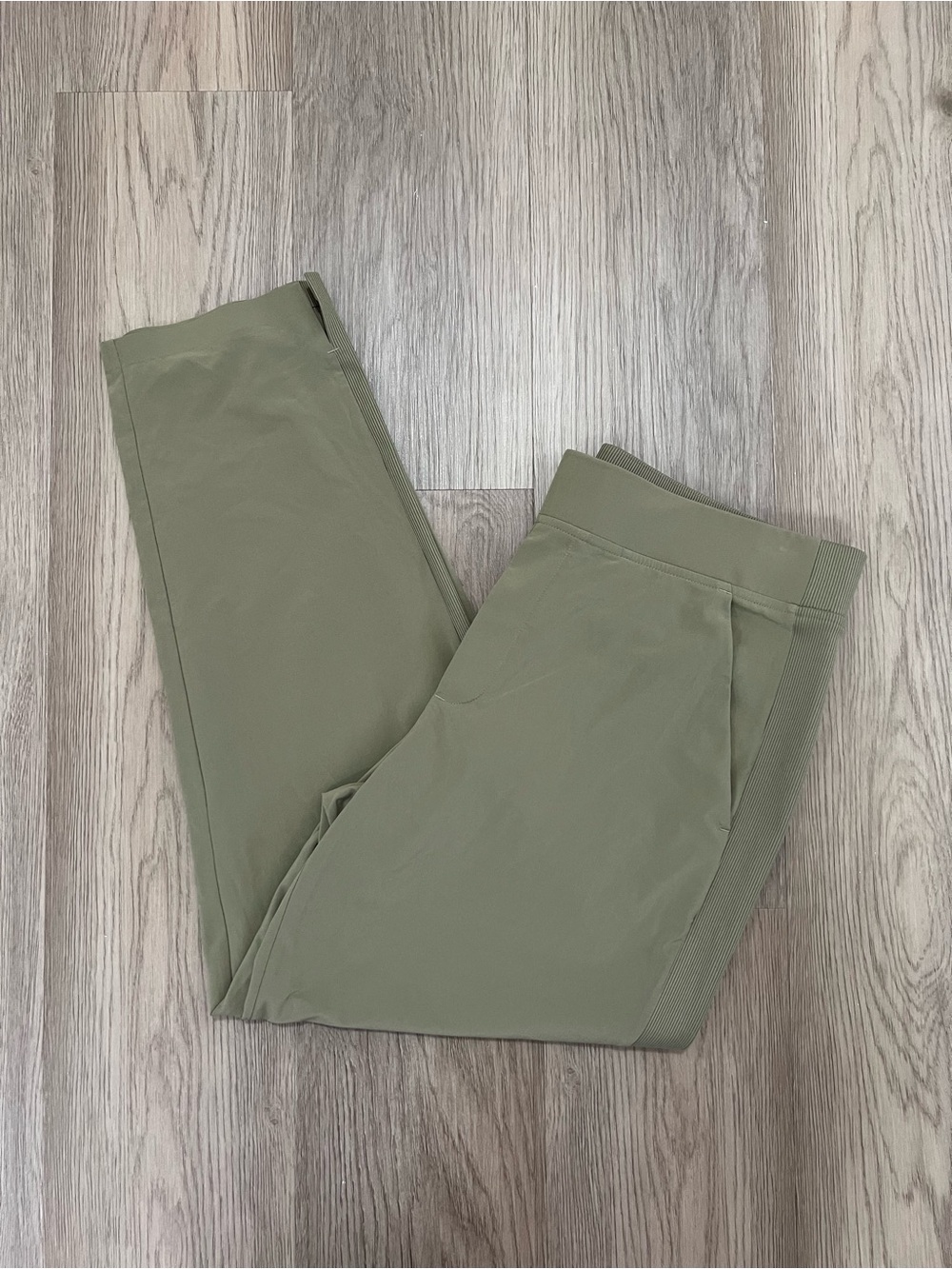 Athleta Brooklyn Mid Rise Ankle Pants Size 12 Olive Green 198671-41